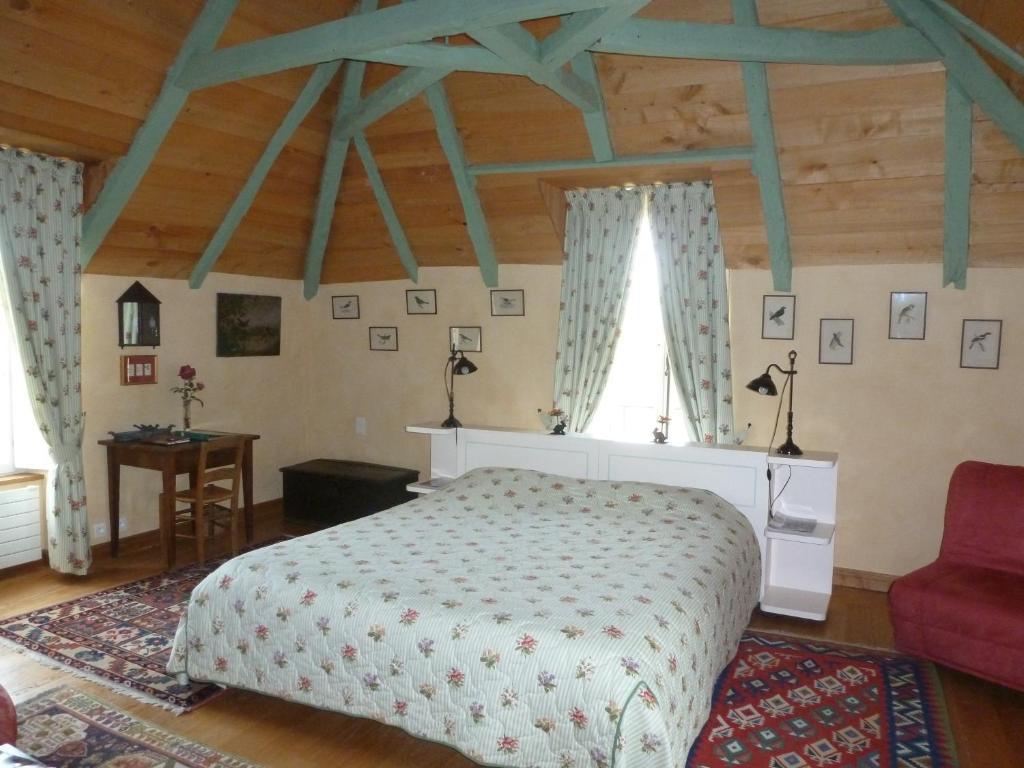 Chambres D'Hotes Du Hameau Les Brunes Bozouls Room photo